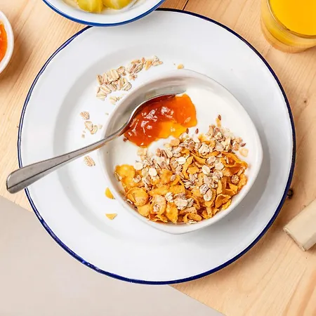 Ibis Budget 2* سيسترون