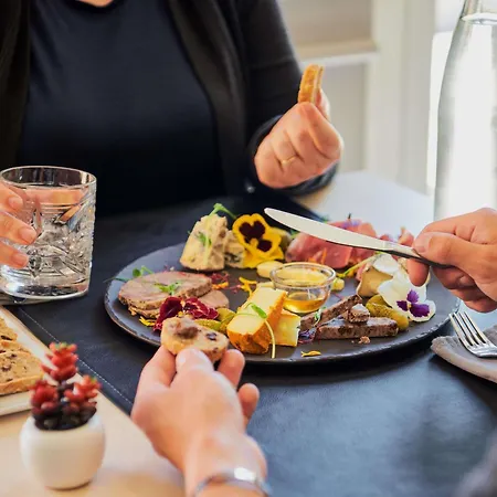 Ibis Budget 2* سيسترون