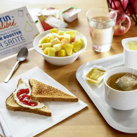 فندق Ibis Budget سيسترون