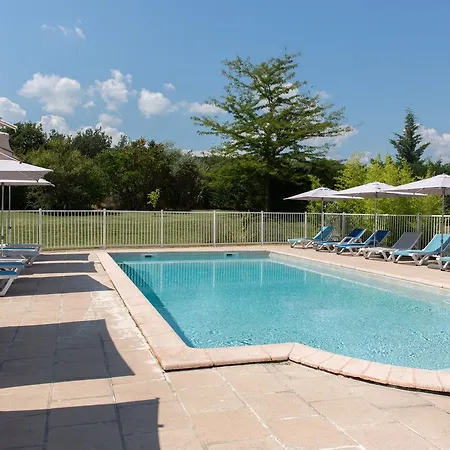 Ibis Budget 2* سيسترون