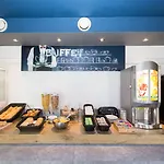 Ibis Budget سيسترون