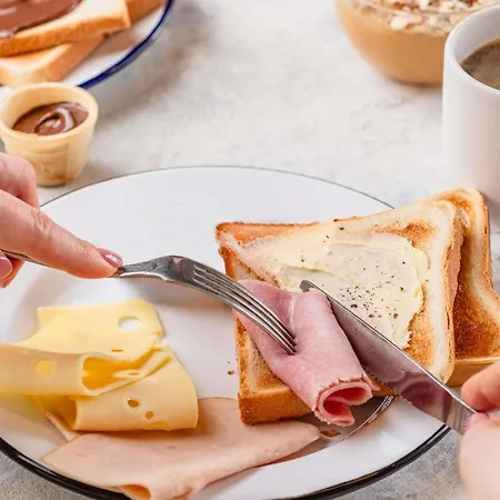 锡斯特龙宜必思快捷酒店 锡斯特龙