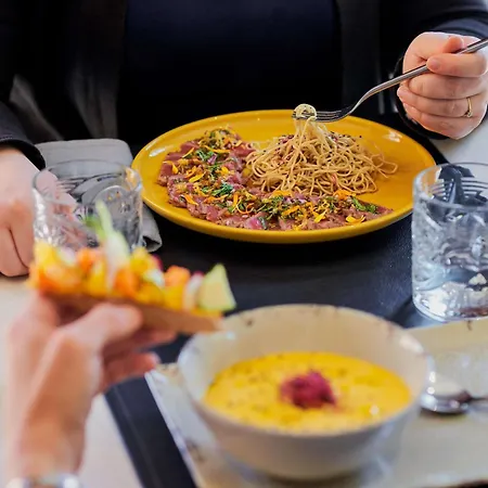 酒店 锡斯特龙宜必思快捷酒店 2*